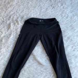Black leggings size large